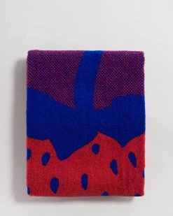 Baggu Living Towel - Giant Strawberry