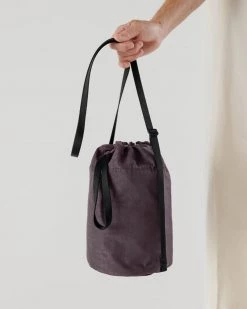 Baggu Medium Nylon Bucket Bag - Raisin Accessories