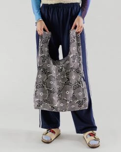 Accessories Standard Baggu - Black Woodblock Floral