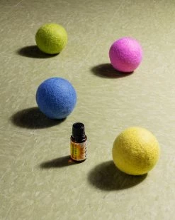 Ban.do X Friendsheep Living Dryer Ball + Essential Oil Set