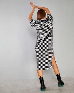 Glamorous Mono Check Plisse Dress