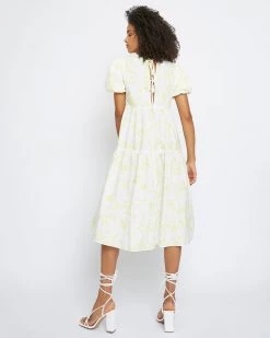 Glamorous Puff Sleeve Tiered Dress