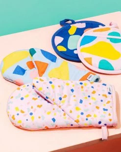 Poketo Oven Mitts - Pink Confetti