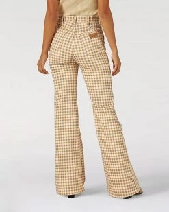 Wrangler Wanderer High Rise Flare - Honey Yellow