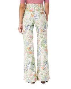Wrangler Wanderer High Rise Flare - Wallflower